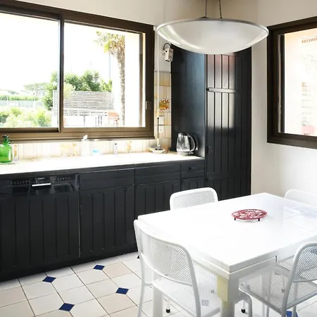 Villa Avec Piscine Chauffee Et Magnifique Vue