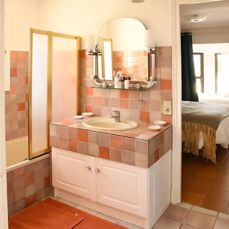 Avec Piscine Chauffee Et Magnifique Vue * Royan