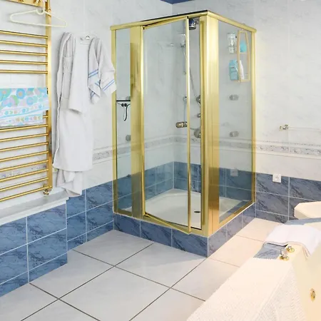 Villa Avec Piscine Chauffee Et Magnifique Vue Royan