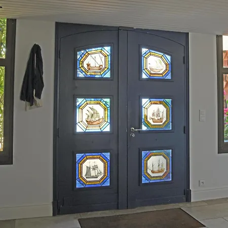 Avec Piscine Chauffee Et Magnifique Vue *