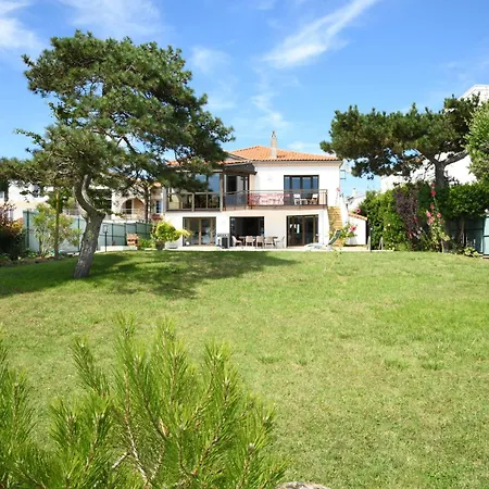 Avec Piscine Chauffee Et Magnifique Vue Royan