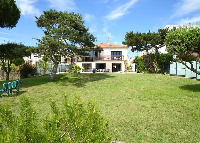 Avec Piscine Chauffée Et Magnifique Vue Royan